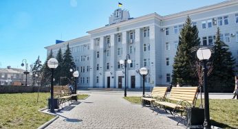 Власть Бердянска переместилась из городской мэрии из-за захвата города военнослужащими РФ — Старух
