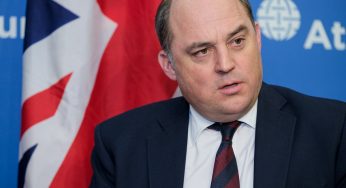 Глава Минобороны Великобритании призвал Путина прекратить войну «пока не поздно»