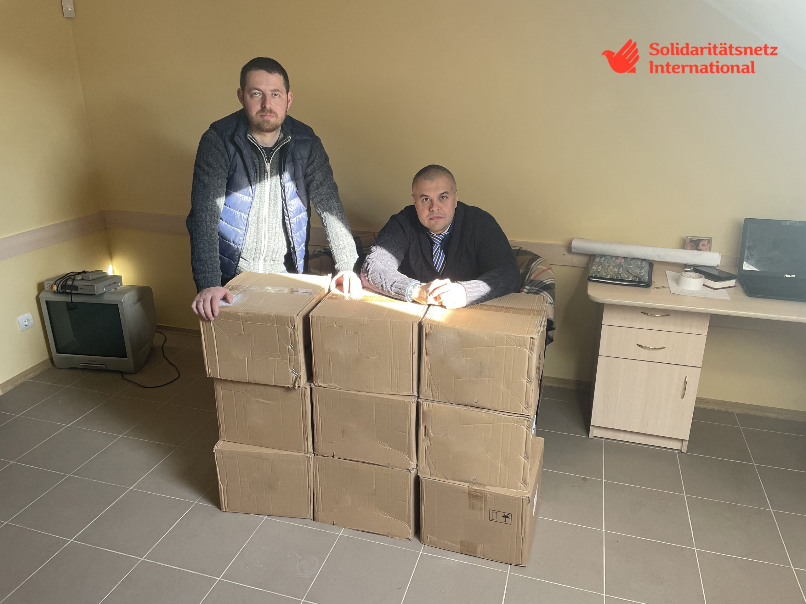 Помощь беженцам от Правового Контроля и Сети Солидарность